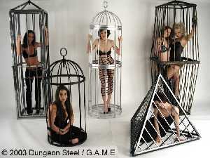 multiple cages. Image by Dungeon steel 2003