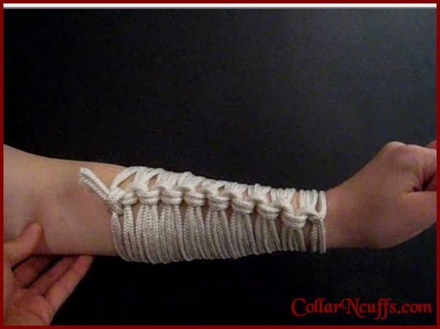 arm gauntlet