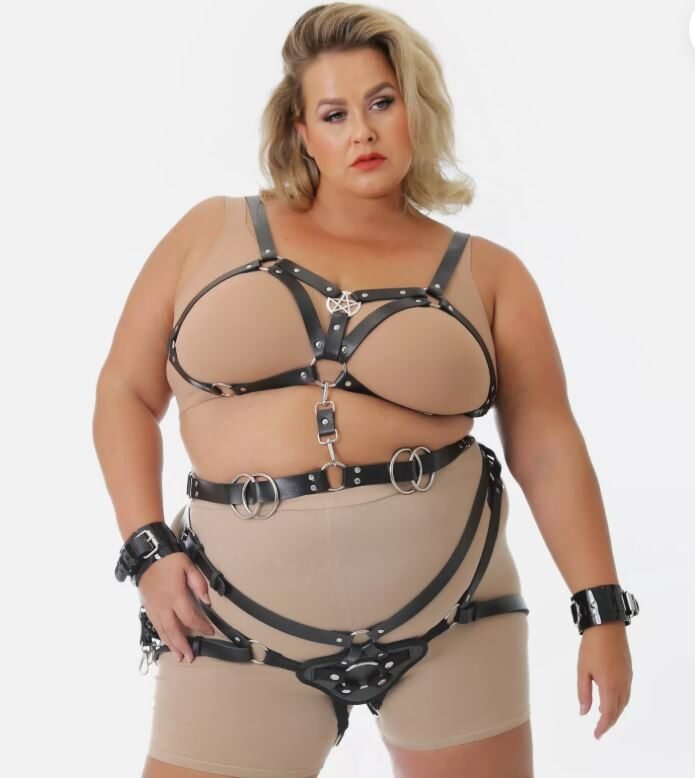 strapon harness